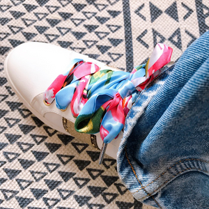 Silk Shoelaces by The Shoelace Brand Flower Light Blue