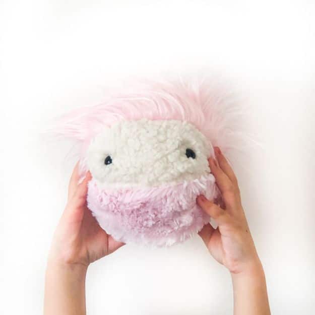 MimbleBall Plush Cuddle Toy